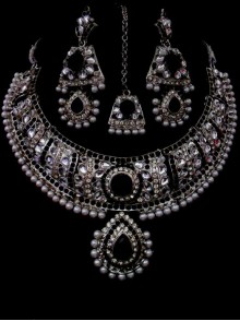 Rhodium Necklace Set